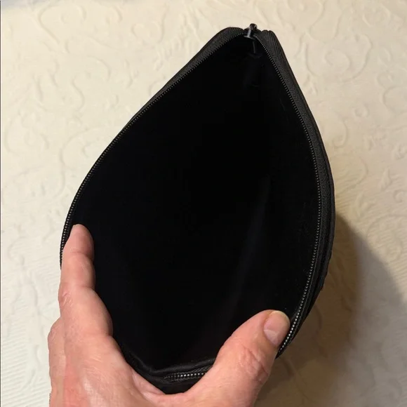 Marc By Marc Jacobs Black Embossed Floral Pouch/Clutch - Picture 4 of 7